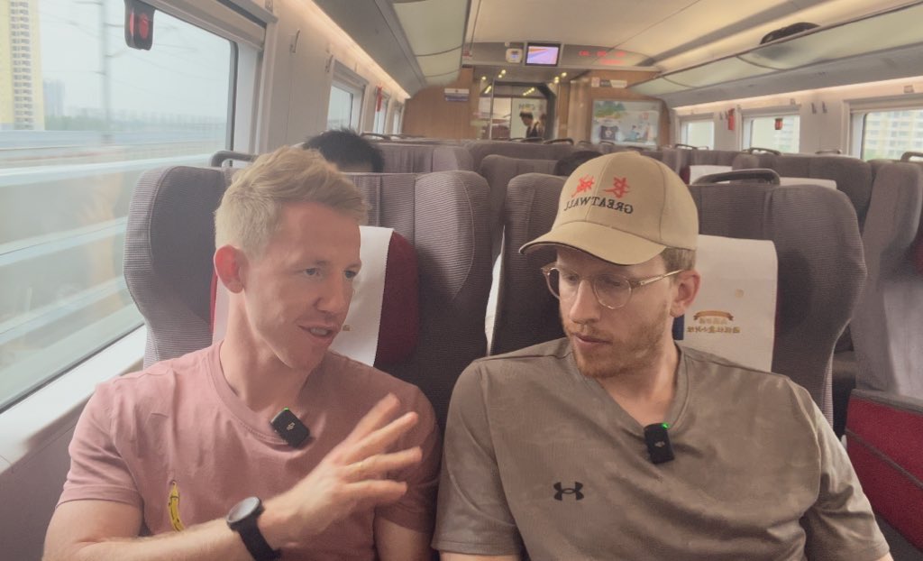 Alex 🌎 tweet media