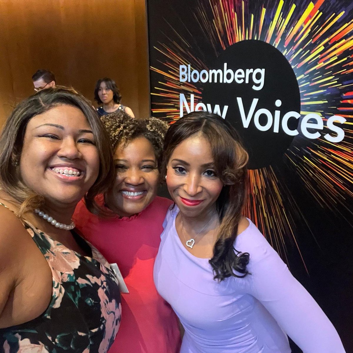 Alexandria J. Maloney tweet media