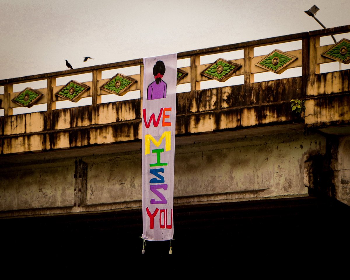yrfmmofficial's tweet photo. To commemorate the 78th birthday of people’s leader Daw Aung San Suu Kyi, YRF's Soft Strike Community hung a banner with the text “We Miss You” along with the picture of Daw Aung San Suu Kyi in Yangon. #WhatsHappeningInMyanmar #AungSanSuuKyi #yangonrevolutionforce https://t.co/7OlN7lcVkS