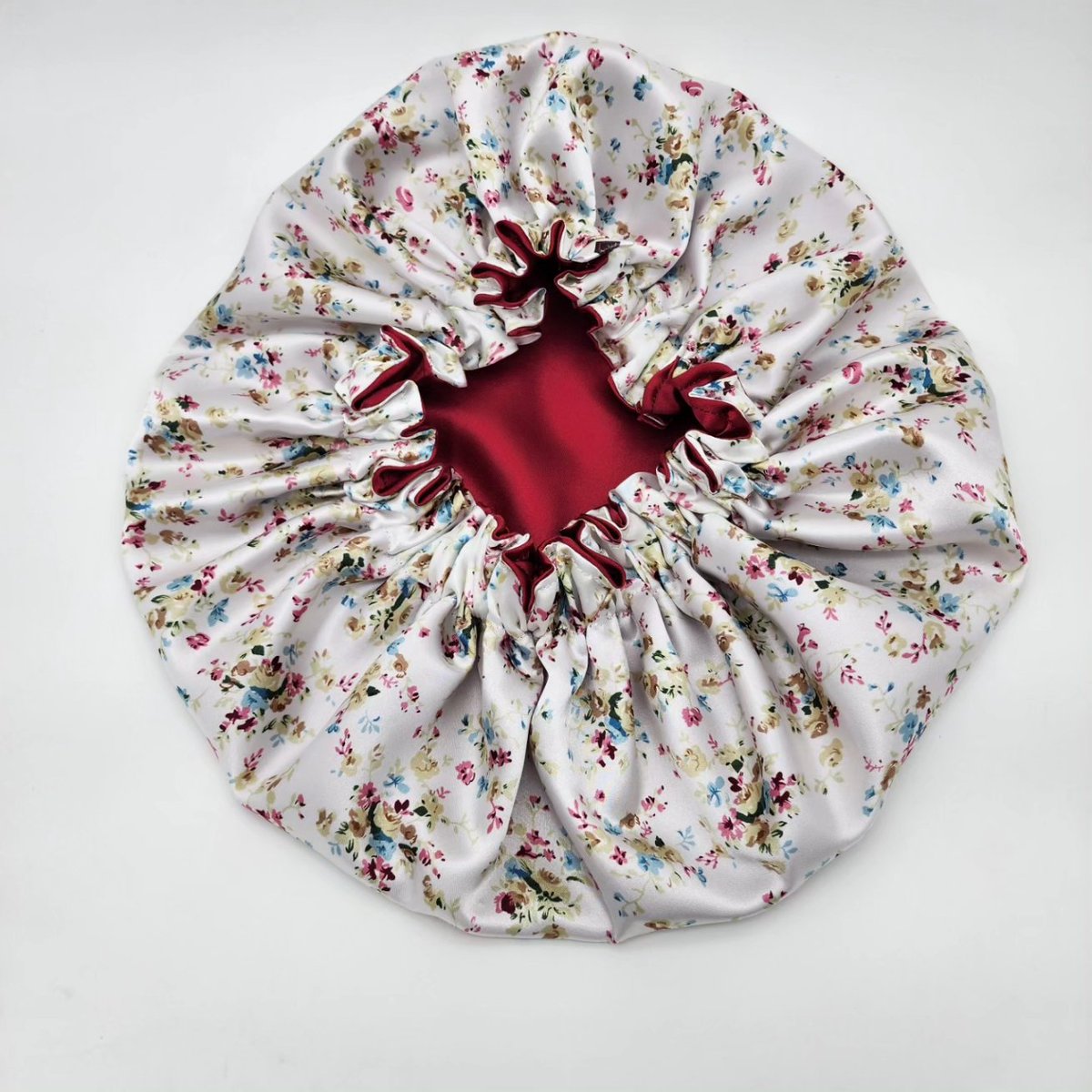 CrystalsTouchTT's tweet photo. Pattern $50

Reversible Satin Bonnets

@crystalstouchtt has you covered. 

1868-7472580 ⠀

Whatsapp contact link in the bio.
⠀
🚚Delivery/ Pickup available.⠀⠀⠀⠀
•⠀⠀⠀⠀⠀
•#CrystalsTouchtt #handmade #bonnet #Trinidad #Trini #PortofSpain #Trinidadentrepreneurs https://t.co/ioTH97feub