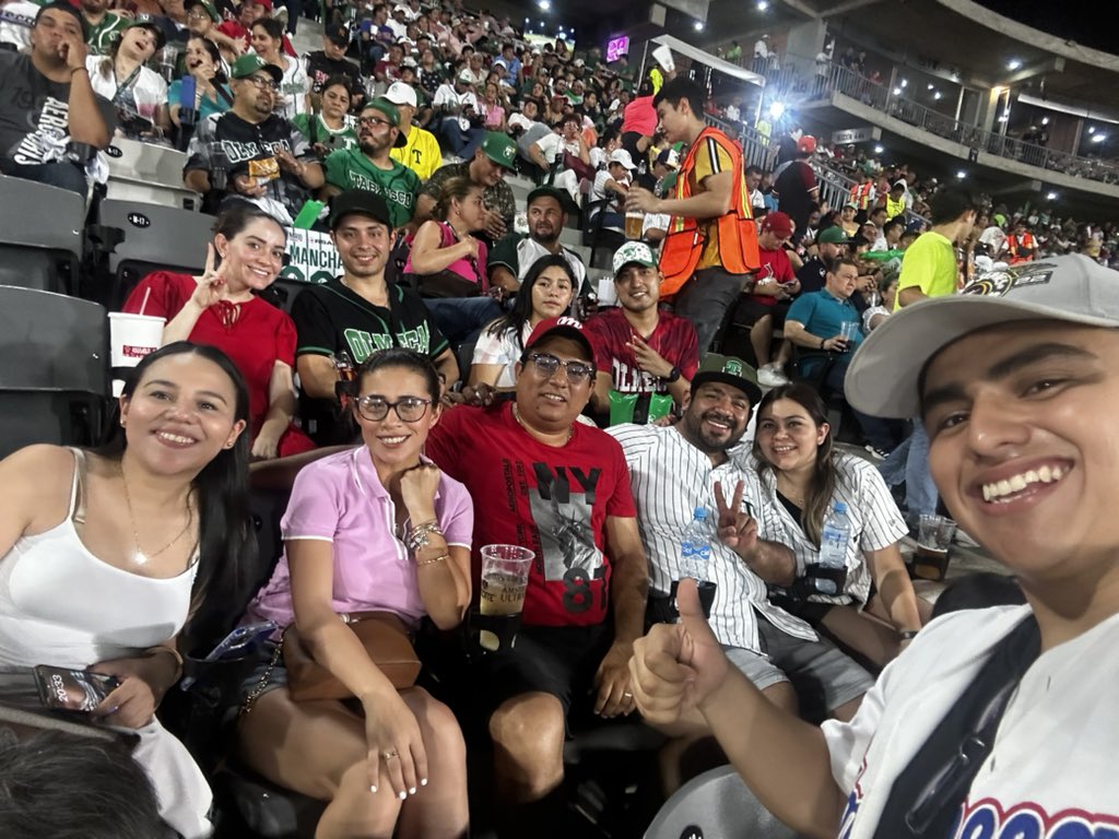 EstradaNeil's tweet photo. @OlmecasTabasco 🎉🎉🎉 https://t.co/lCFGJHHLGF