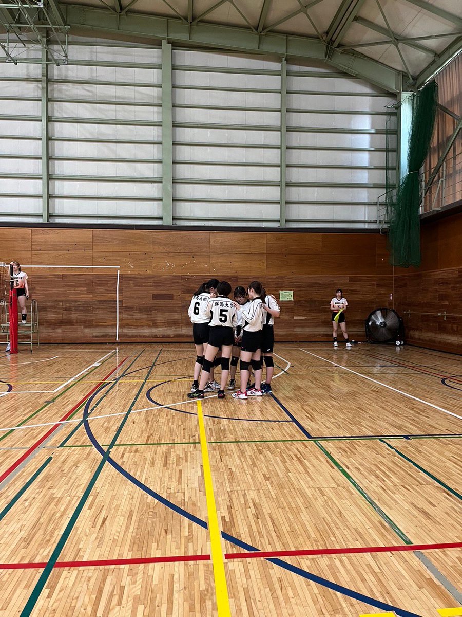 hokenvolley's tweet photo. 先日、医歯薬リーグの予選が開催されました。保健部は、全勝で予選１位通過で、次週に行われる決勝リーグに進みます‼️👊

精一杯頑張ります🔥

また保健部はまだまだ部員募集中です！気になる方は是非見学にいらしてください〜〜‼️💗 https://t.co/34Rhyr51ps