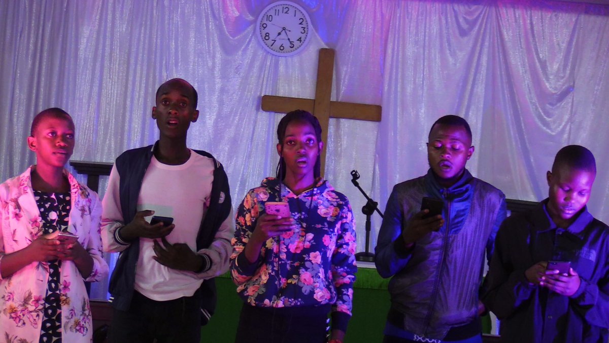 model_choir's tweet photo. We signed the call to serve 🙏🏼
#entebbemodelchoir #rehearsal #practice #christianmusicians #churchmusic #chorale https://t.co/VvJ5PqBuSB