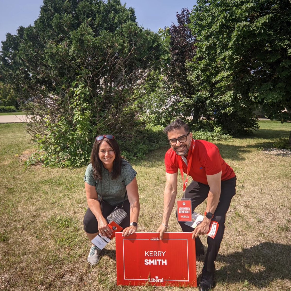 Sachitmehra's tweet photo. Un plaisir d'être avec notre formidable candidate Kerry Smith dans la circonscription de Portage-Lisgar! Hâte à demain!

A pleasure to be with our amazing candidate Kerry Smith in the riding of Portage-Lisgar! Looking forward to tomorrow! https://t.co/d4epEbMdVC
