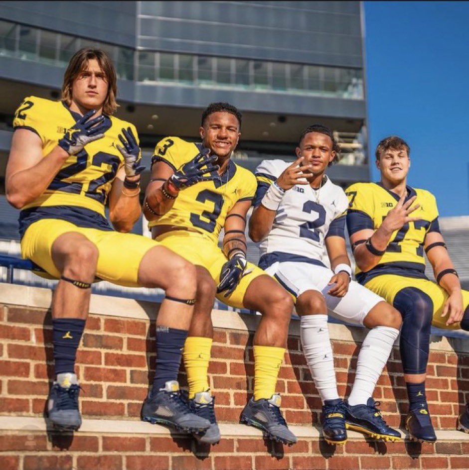 BriceMarich's tweet photo. Before and after versions of the iconic 4 for 4 of #Michigan commits - @bpkorn00, @J_MARSH2024, @iamjadyndavis and @_BlakeFrazier https://t.co/nAvJsbb7jN