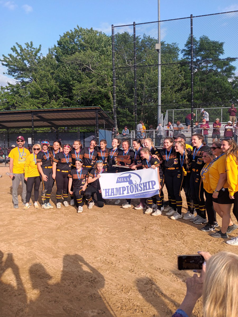 Chezsports's tweet photo. Division IV state champions @case_softball @HNNow https://t.co/xGozaKH4Gs