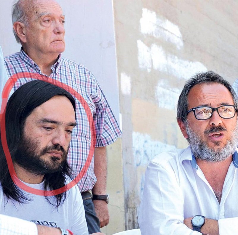 peponila's tweet photo. En Pumamarca, en el corte en la ruta el abogado de Milagro Sala, Ariel Ruarte. Pura Tupac Amaru y la izquierda kirchnerista intentando desestabilizar al gobierno Constitucional de Jujuy. Lo que no lograron en las urnas lo quieren lograr con violencia y el apoyo de los K https://t.co/NaJJGrFCw3