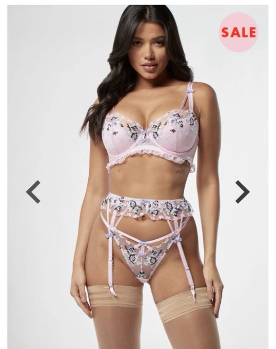 Just treated myself to new lingerie 🥰 https://t.co/WvTgZ1fGfu<a href="/tag/stockings"class="tags"><span>#stockings</span></a><a href="/tag/thighboots"class="tags"><span>#thighboots</span></a><a href="/tag/cum"class="tags"><span>#cum</span></a>