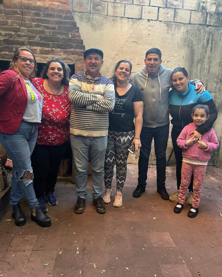 RGermanFerber's tweet photo. Feliz día viejo querido! El amor hacia vos es incondicional !!! https://t.co/OrtgoWWm8x