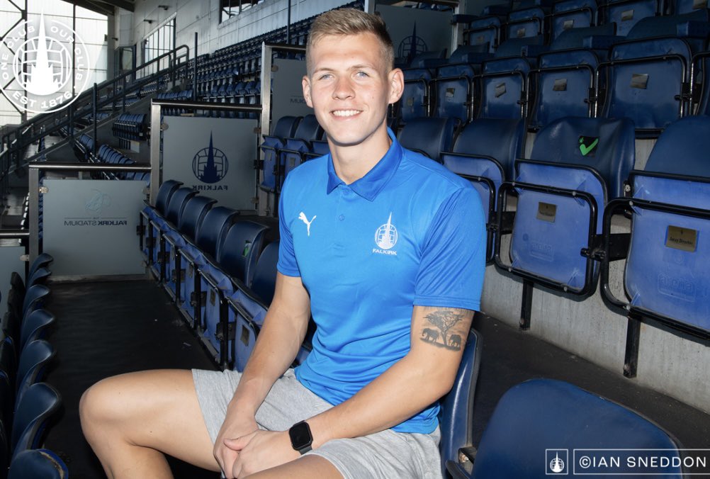 FalkirkNetwork's tweet photo. Overall this seems like a good signing and I think he we will only get better as the season goes on. With a good defence in front of him he should shine and hopefully have a great year. https://t.co/p1pLnmnkUg