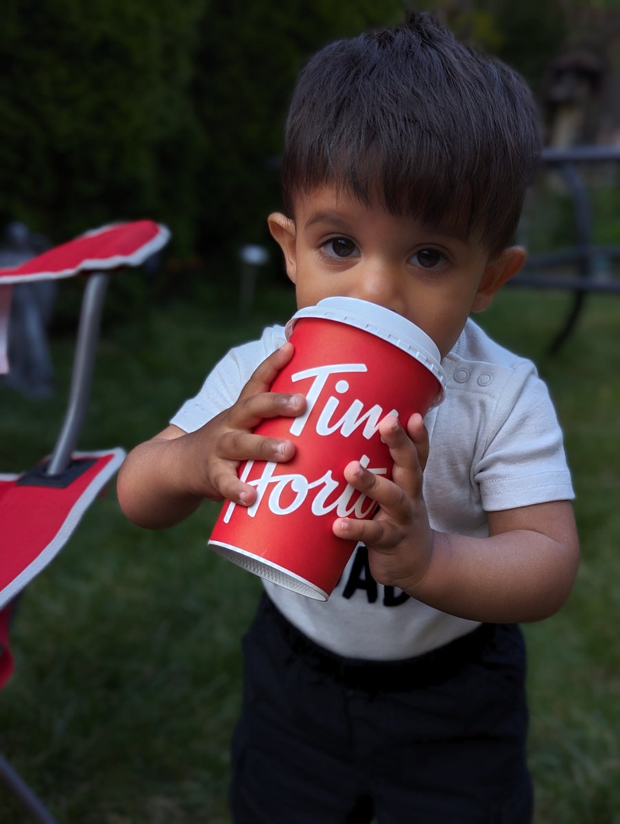johninflamez's tweet photo. Bought a coffee for my dad on Father's Day!! Thank you @TimHortons https://t.co/Zccjdr2zmI