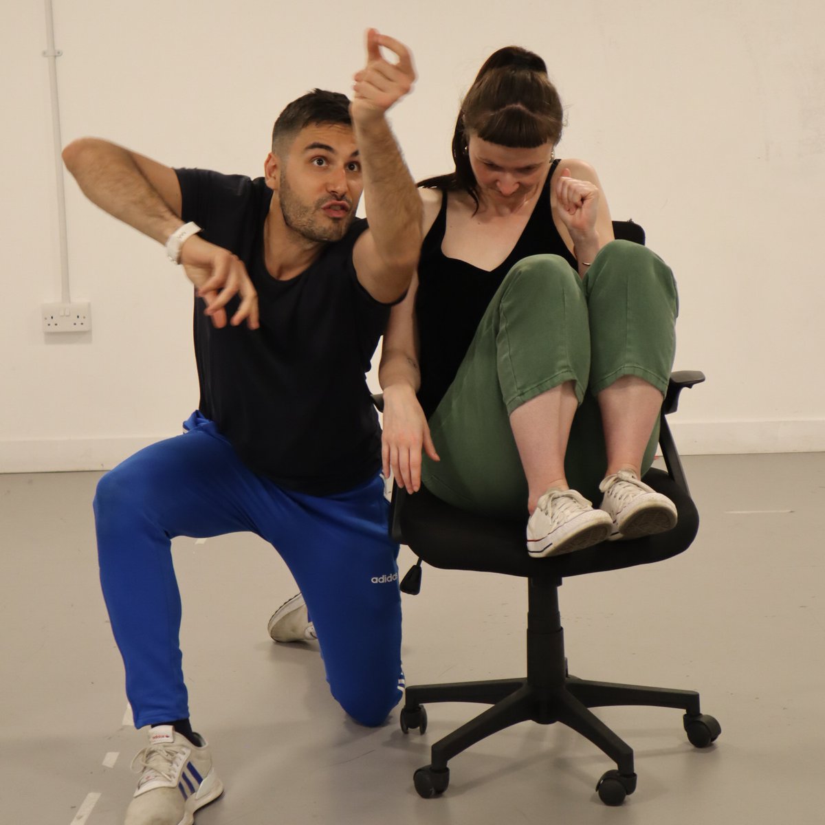 5Go Theatre Co tweet media