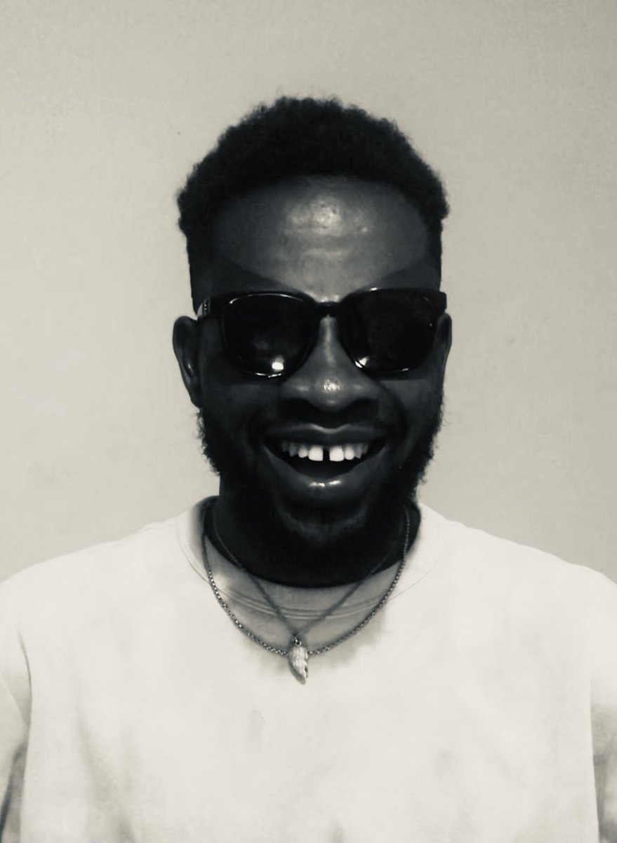 MrParb's tweet photo. You own a whole earth 🌍 feel free and be courageous to make amends to the world.Happy Father’s Day to my thousand fathers.

#nowplaying Sun Of Our Land by Mr Parb via @audiomack https://t.co/cMwH7b0lHR
#parblicmusic
#parblicfoundation https://t.co/EGPDzGXMEb