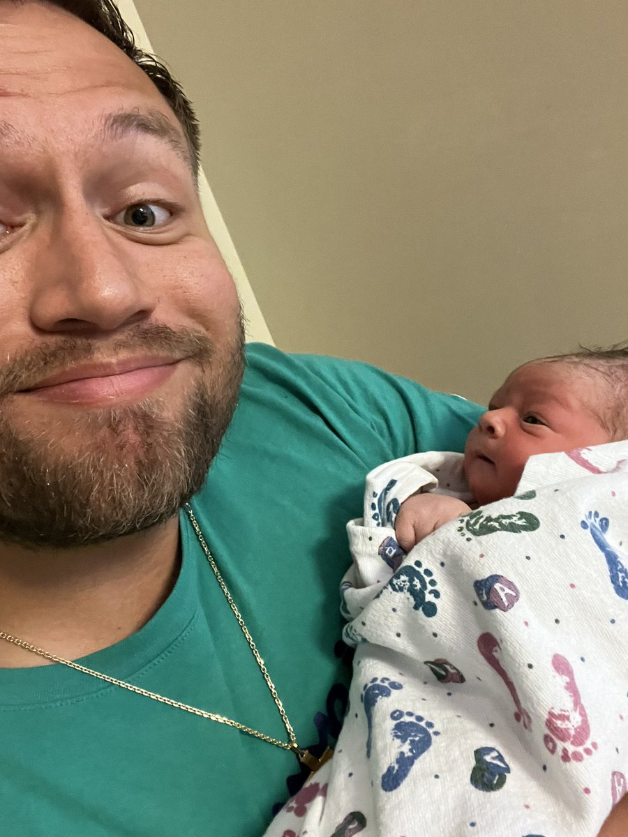 Became a dad on Father’s Day. Please pray for my wife’s recovery!