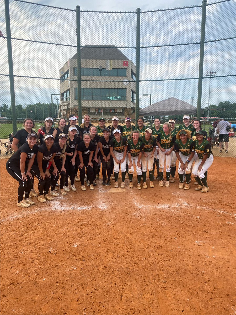 Tbolts5Star's tweet photo. Atlanta Vipers Wiggins win 2023 T Bolts 5 Star 18U 2023 Tournament 
Runner Up Georgia Impact Deyton https://t.co/uK5gOOULv1