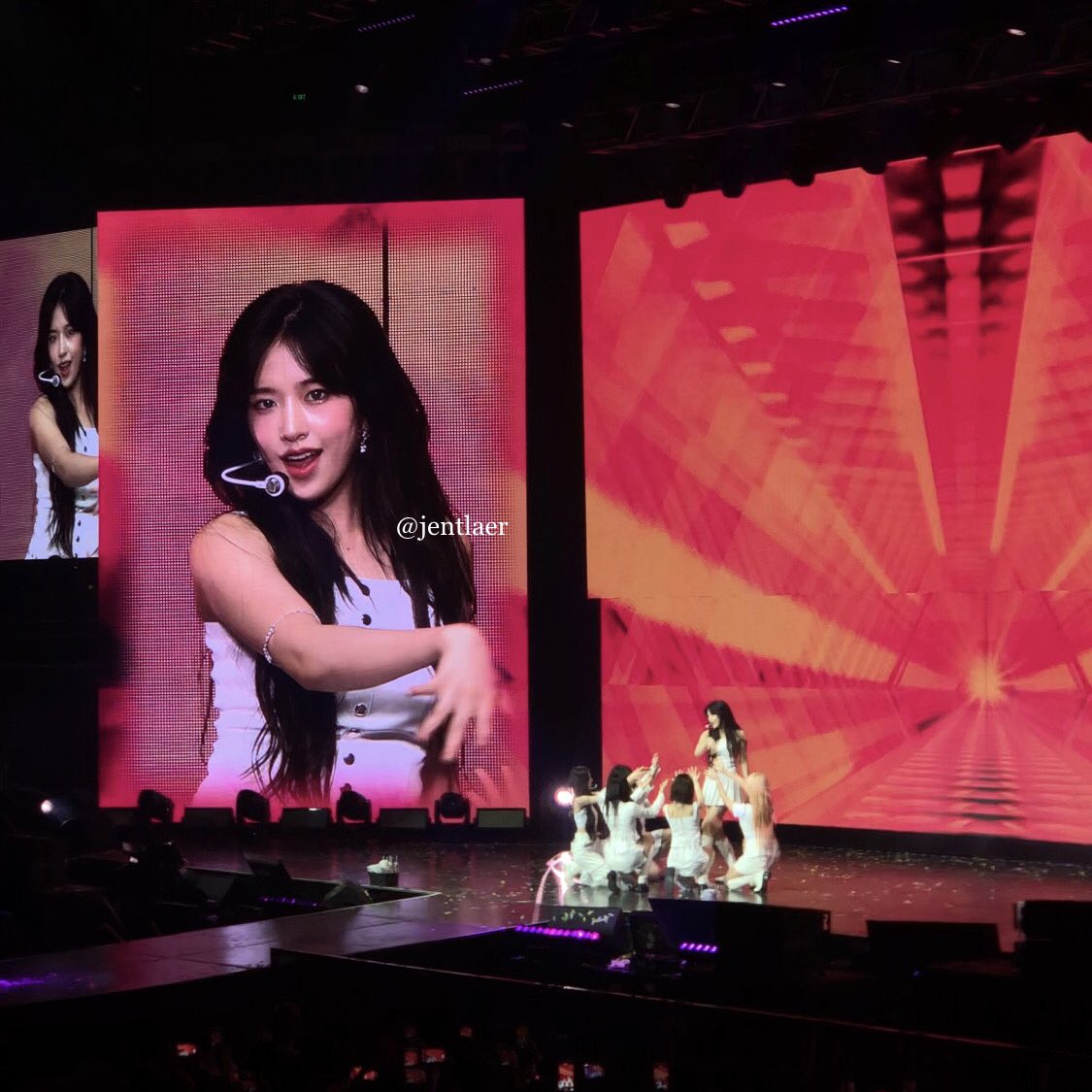 jentlaer's tweet photo. a thread of hot girl yujin from last night β€οΈβπ₯
#IVE #μμ΄λΈ #ANYUJIN #μμ μ§ #IVEThePromQueensInManila #IVEinMNL #IVEinManila https://t.co/aHcQc4ZRcj