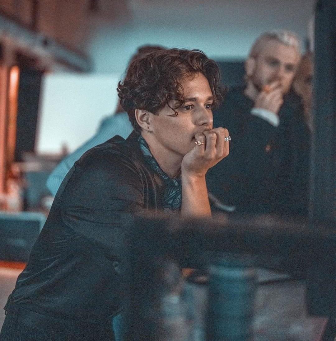Thevampsslut1's tweet photo. https://t.co/KWVv0BinmR