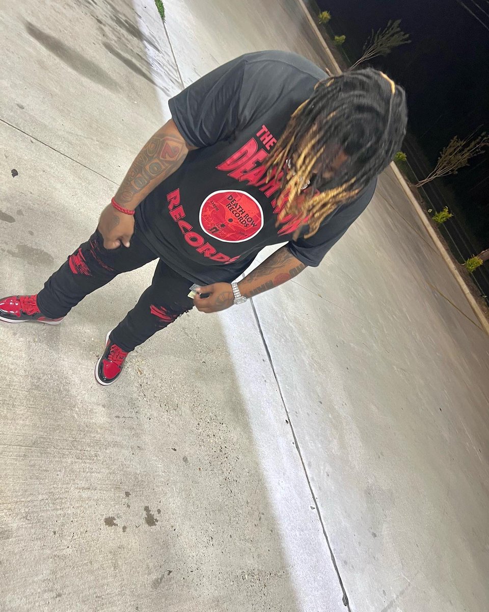 bigninefrmda4's tweet photo. been hearin allat bs inna wind , FAN its still long live my twin 🅱️061921 #CBFW #FREERILLA https://t.co/nxp8qvcrUG
