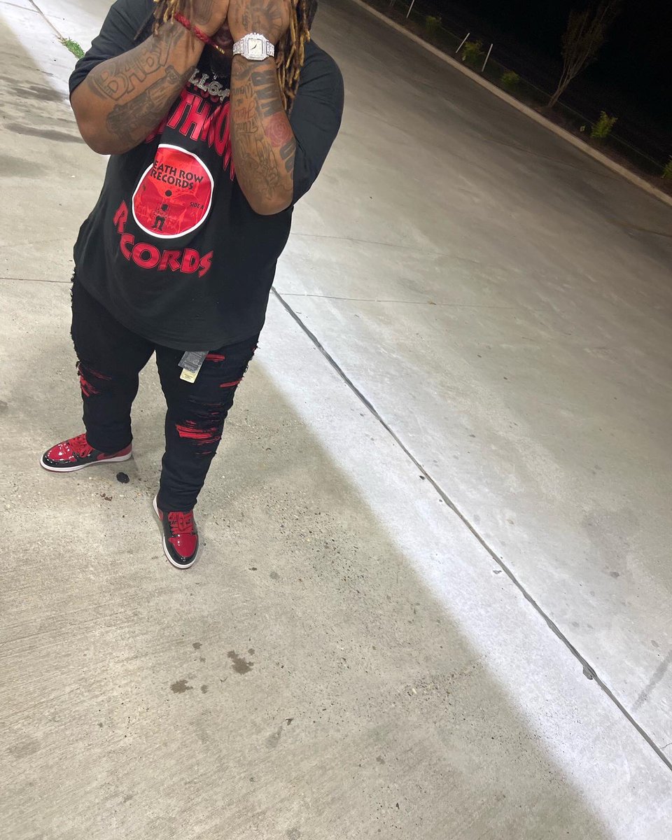 bigninefrmda4's tweet photo. been hearin allat bs inna wind , FAN its still long live my twin 🅱️061921 #CBFW #FREERILLA https://t.co/nxp8qvcrUG