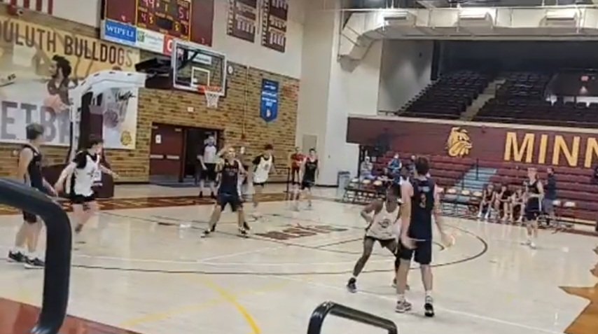 ElitesBBall's tweet photo. 17U placed 2nd in the 1st annual Arrowhead Tournament in Duluth,  MN!!  The boys played hard all weekend but came up short in the final game, but definitely not in effort!  Good job guys!  Next tournament will be in Omaha, NB!  
@BeauBrodina @Rayce57855817 @ParkerBrodina https://t.co/uDad8lbYtK