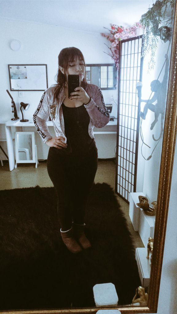 katw1803's tweet photo. Feliz domingo... #FelizDomingo #CurvyGirl #Curvy #latina #Tendencias #FelizDiaDelPadre https://t.co/U8Jj4tfxgd