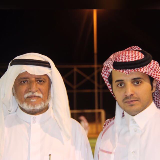 nssn8's tweet photo. #يوم_الاب_العالمي 

ماعاد ينفع حزين القلب مشراف ريع
مادام ودّع سعادة خاطره مقبره

الله يرحمك رحمة الأبرار وجعلك ف الفردوس الاعلى من الجنه https://t.co/a8tzbGxtle