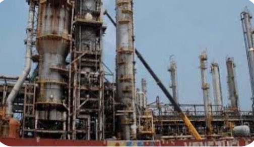 La Refinería el Palito #FelizDíaPapá parece que se Volvió a Paralizar CDSM si es Cierto se Aguidazara más el Despacho de Gasolina ⛽ a Dirá el Tellechea Ministro de PDVSA o el Delincuente de LACAVA Dios mío con este Gobierno Jamás Saldremos de esta CRISIS