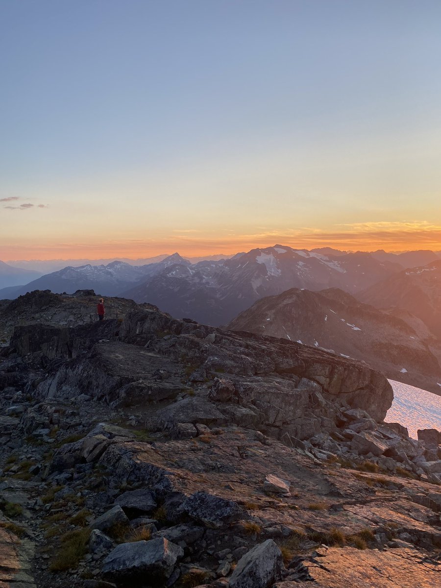 Hiking in Harmony tweet media