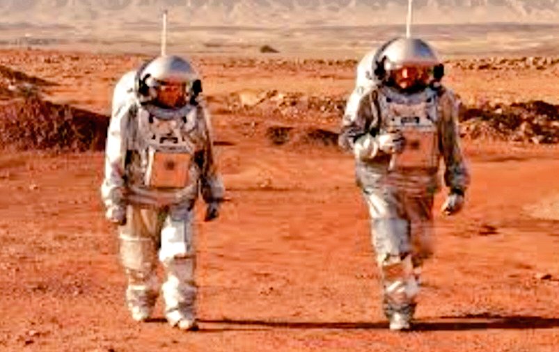 _Moon_Man_0's tweet image. Me and the Homie On Mars
#Mars #Homie #Marsbar