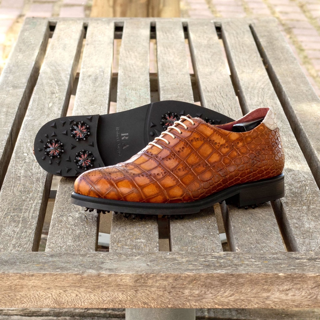 august_apparel's tweet image. The Wabash Ave. Wholecut Oxford No. 8164 by Robert August is the hole-in-one addition to your golf game. Crafted for both fashion and function, these shoes will take your swing and style to new heights ⛳️👞 #robertaugustgolf #golfshoes #styleandfunction

augustapparel.com/product/the-wa…