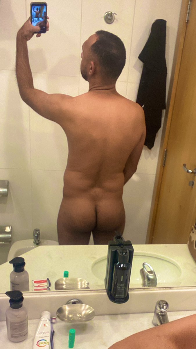 Bora tomar banho 🚿😅