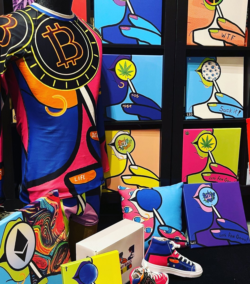 JenX_Nifty's tweet image. This was Granny’s First big collection all hand minted 1111 pieces 😊 Created in 2021 😊 I had no dev so I did the properties &amp;amp; everything manually. 😅 600hrs &amp;amp; well only2 mistakes but hey! Those are more rare &amp;amp; owned by BobbyZoo 😂 Naturally I called it “Suck my Balls” 😂🤷‍♀️😘🥰