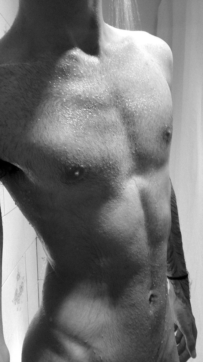 Fuckulpz1's tweet photo. Mañana se vuelve al gym 😋 https://t.co/7R4bxZNX7k