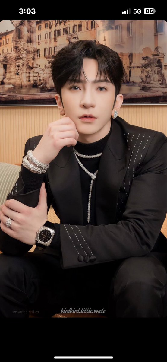 <a href="/Bulgariofficial/">Bvlgari</a> Congratulations! Thanks for having Anson Lo! ❤️ He showed the best ways to wear Serpenti jewelry 💎

<a href="/Bulgariofficial/">Bvlgari</a> new flagship store in Peking Road, Hong Kong with handsome and charming #AnsonLo #盧瀚霆
#アンソン・ロー 
#앤손로 #로한정 #미러 #Bulgari #BulgariJewelry #HongKong