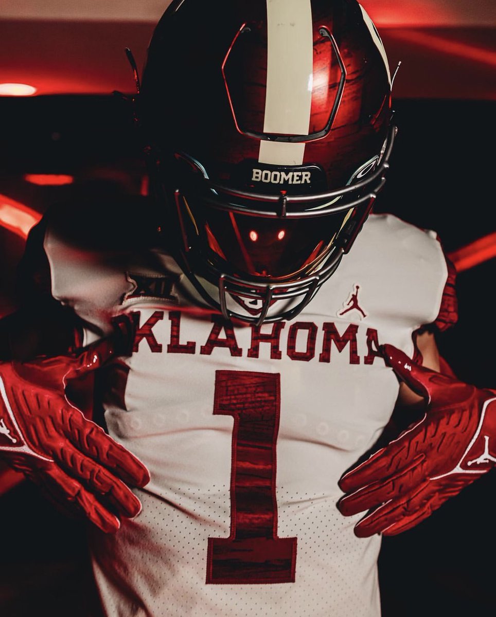 Brody on Twitter "Consensus 4 ⭐️ WR Ivan Carreon took an official