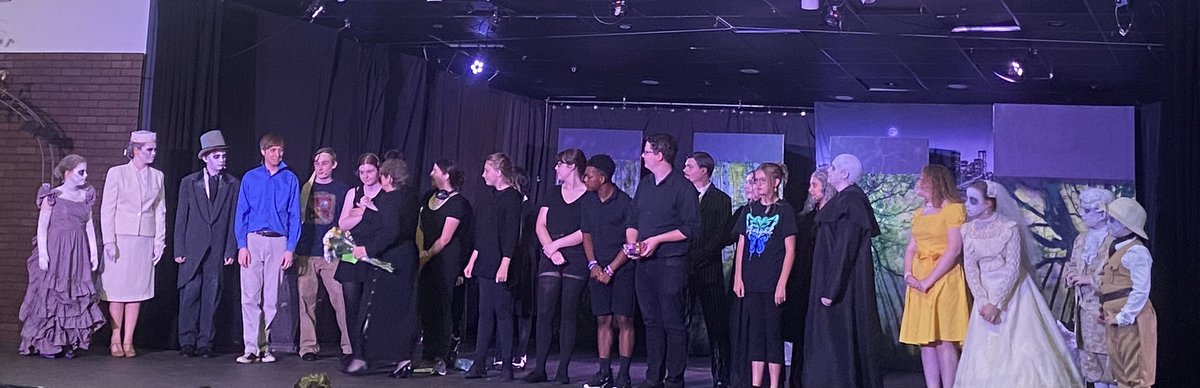 FrontPorchPlyrs's tweet image. We could not be more proud of these young people, all our volunteers, who helped bring this show together in only two weeks! The cast was incredible, the crew was seamless, we are so blessed to be surrounded by such an amazing team. Thank you for your hard work all that you do.