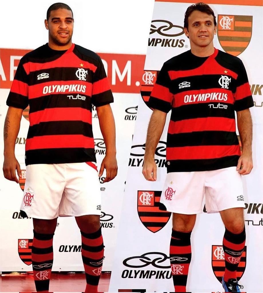 MengoFatos's tweet photo. O  “Manto do Hexa”  camisa indestrutível da Olympikus.

01/07/2009. https://t.co/jVPbBe2zmb