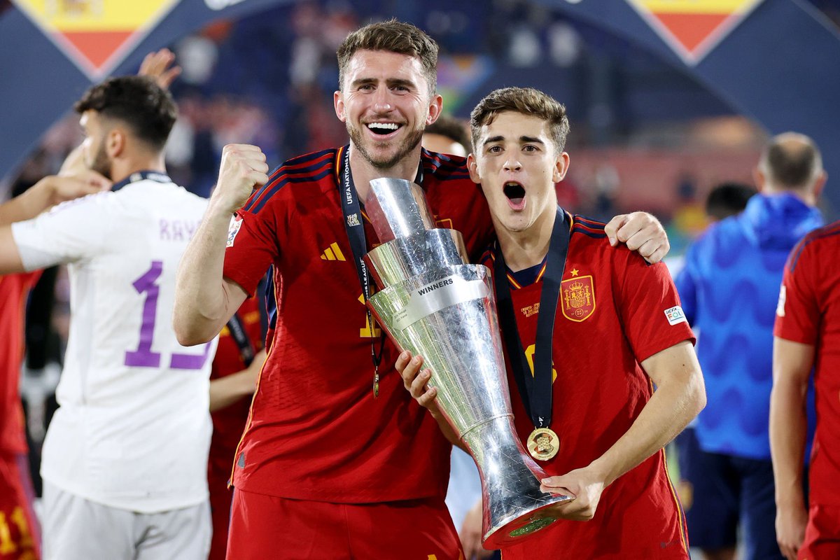 Siaran Bola Live on Twitter: "Gavi 18 tahun 🇪🇸 Pemain Spanyol termuda sepanjang sejarah yang