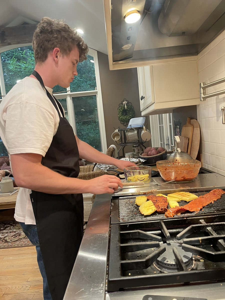 Best Father’s Day - oldest cooking dinner!  Potential physician of the future - so much grace and love has he! To all the dads out there - one of best blessings ever! @CBA_98 @dougsmink @amitrtjoshi @JonathanDort1 @drdevirgilio @MattWilpers @DukeHernia @JMGreenMD @Mike_TruittMD