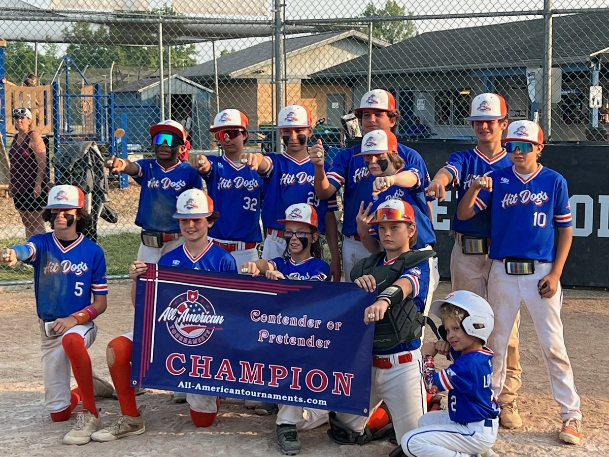official_hitdog's tweet photo. Ohio coming 🔥 another “SHIP” for the 12u Hall squad. Congrats team/coaches. Training at a different level!!#train2develop https://t.co/lSNdUrwKM6