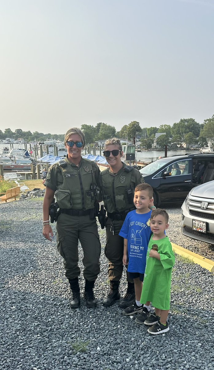 Maryland NRP on Twitter "Officer Bentz & Officer Kavanaugh saw kids on a boat wearing their