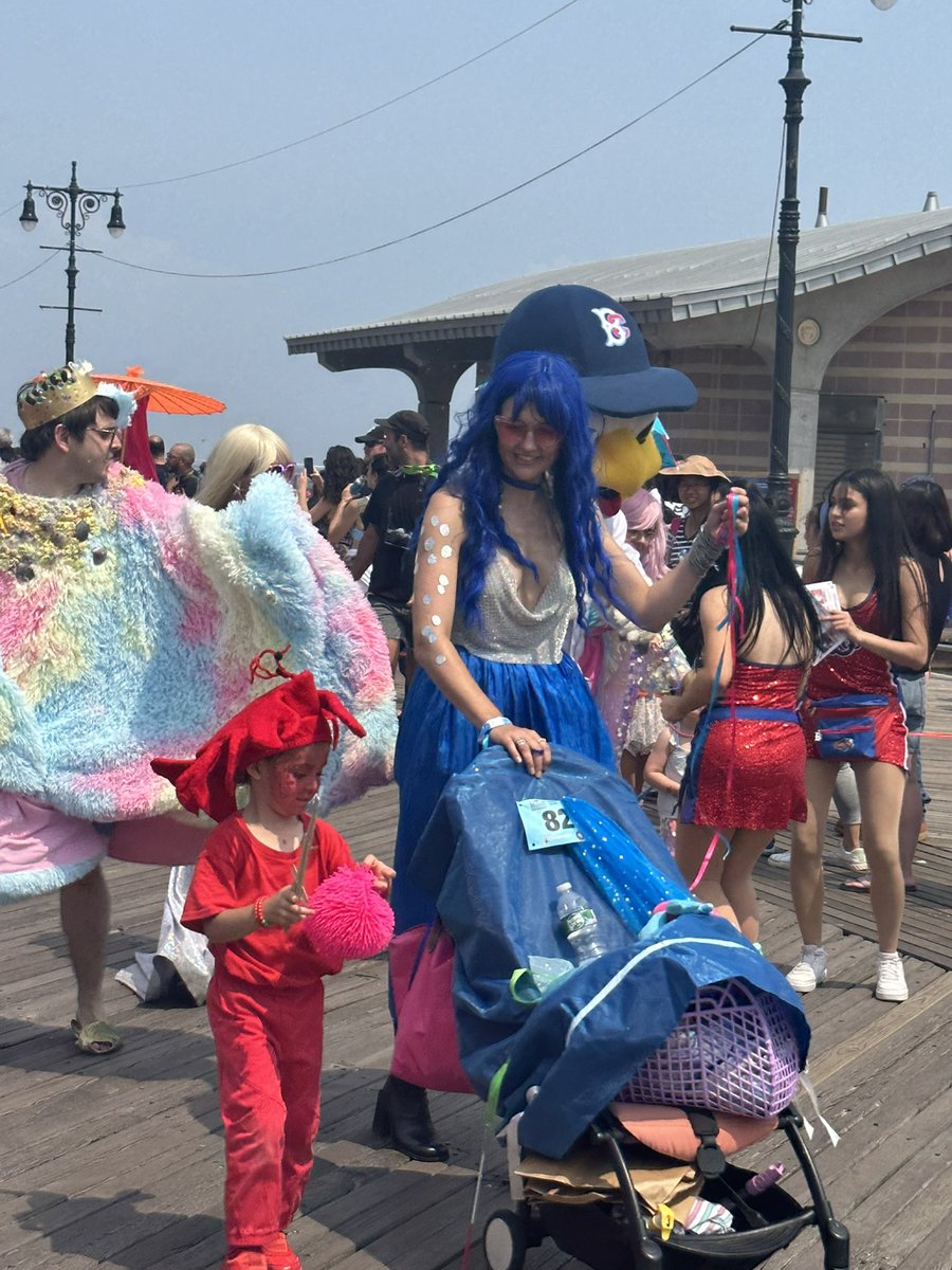 RandomRoman89's tweet image. 