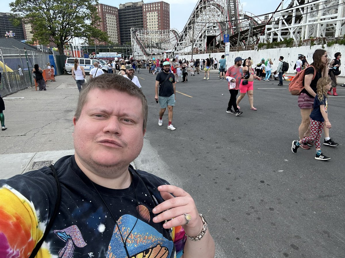 RandomRoman89's tweet image. 