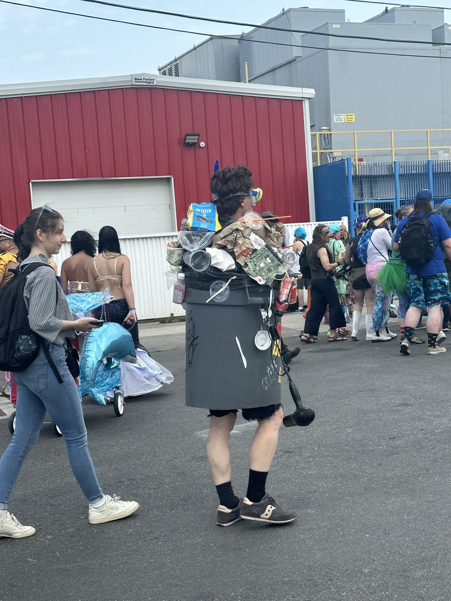 RandomRoman89's tweet image. 