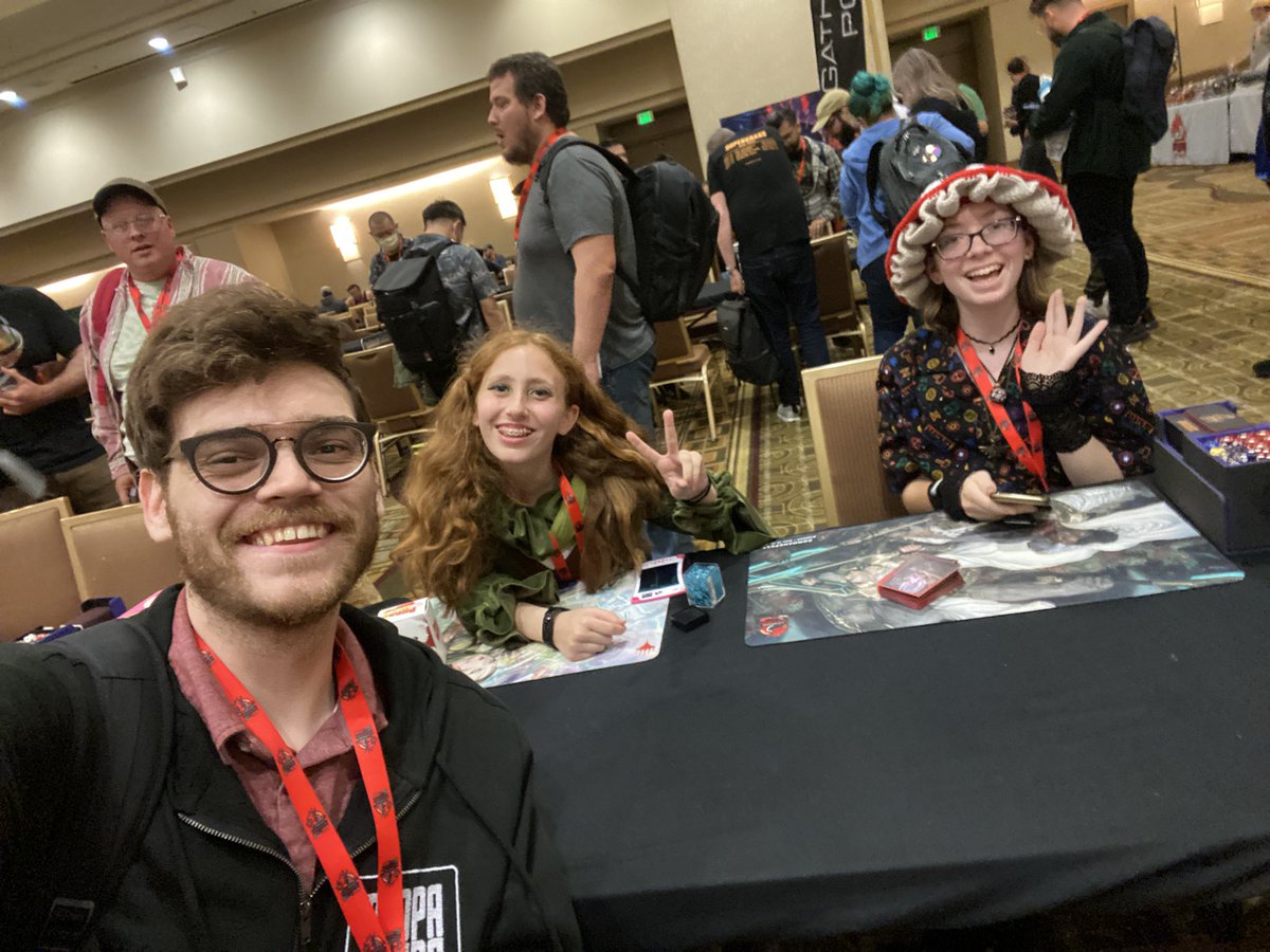 lo_r_e_n's tweet photo. Just got wrecked in pauper by @DanaFischerMTG herself. Elves are too powerful 🧝#CommandFestAnaheim https://t.co/GZ8zWSOYYf