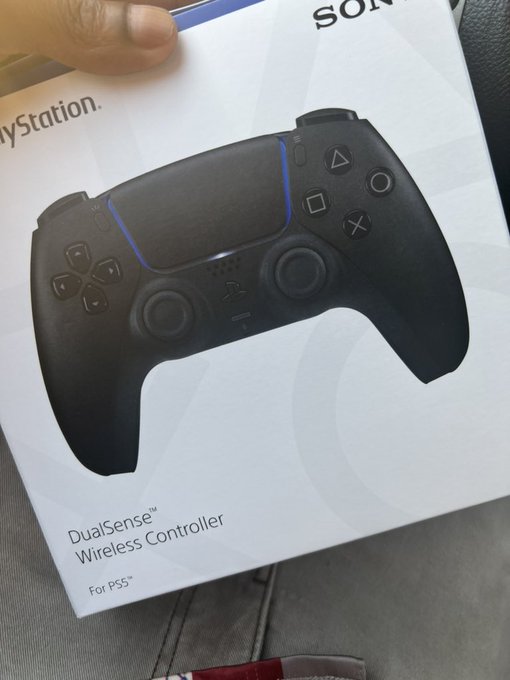 Had to get a new one&hellip;Yea I&rsquo;m one of dem niggas https://t.co/26u9HLKGCk