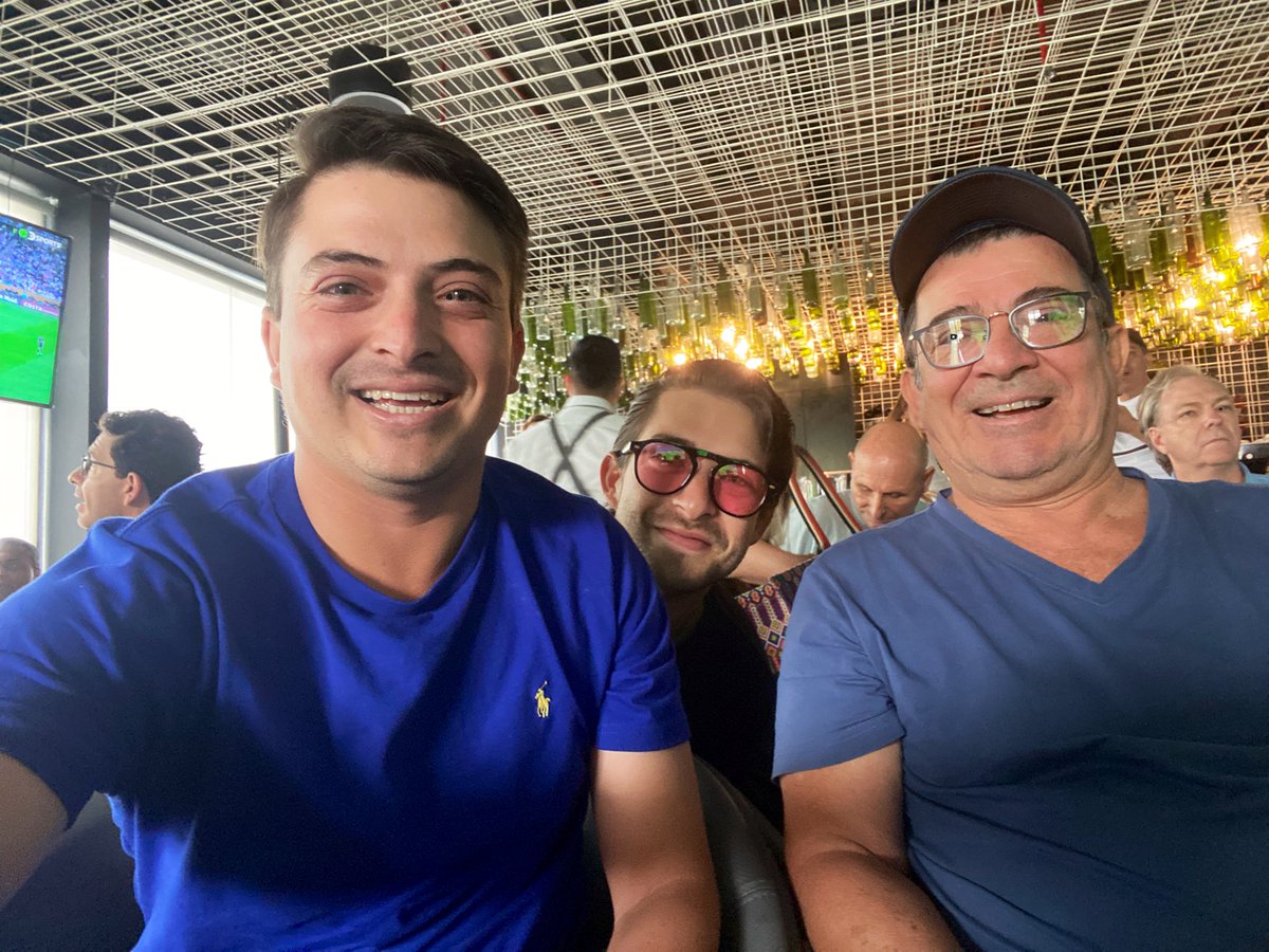 FELIZ DÍA PAPÁ!!! Sos el #1!!! Gracias por ser el mejor PAPÁ del mundo!!!!

Te quiero mucho <a href="/TomasVargasM/">Tomas  Vargas Man</a> ❤️!!!

#DíaDelPadre