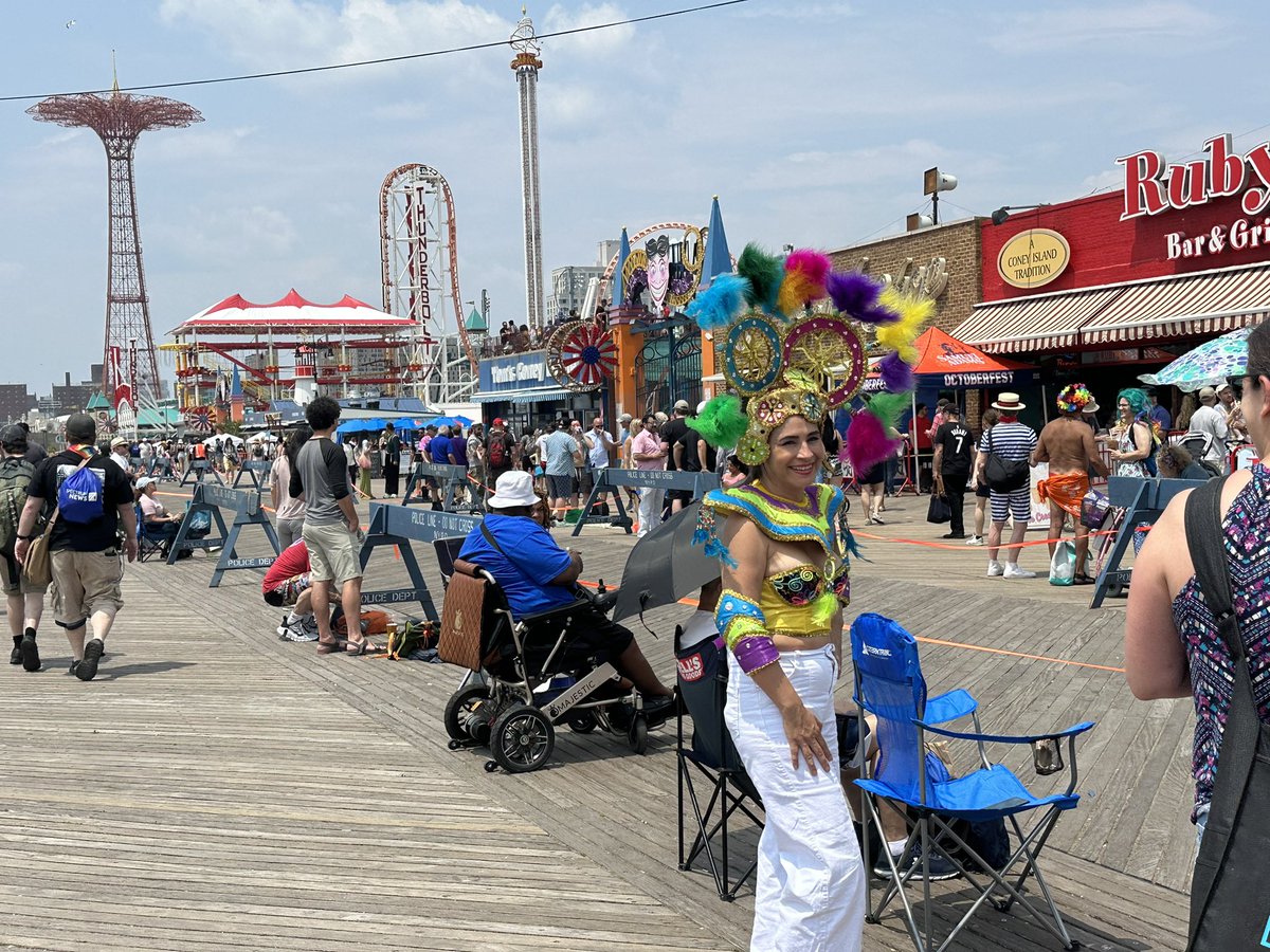 RandomRoman89's tweet image. Coney Island