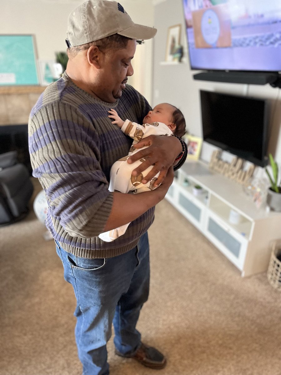 Coach Pearson tweet media