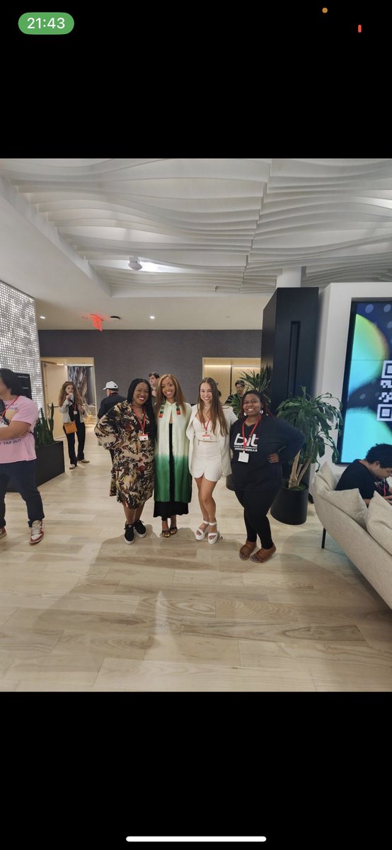 Sharufa R. Walker tweet media